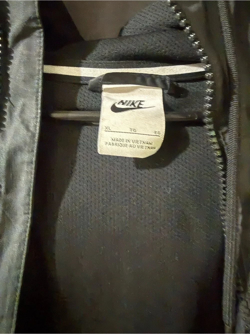 Nike lightweight hooded